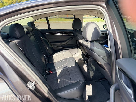 BMW 5-Serie 21 of 23