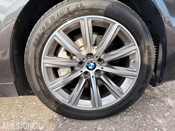 BMW 5-Serie 18 of 23