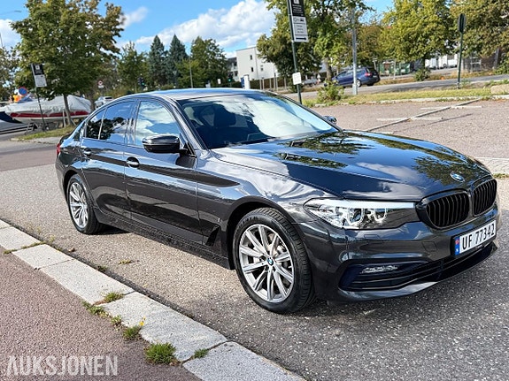 BMW 5-Serie 4 of 23