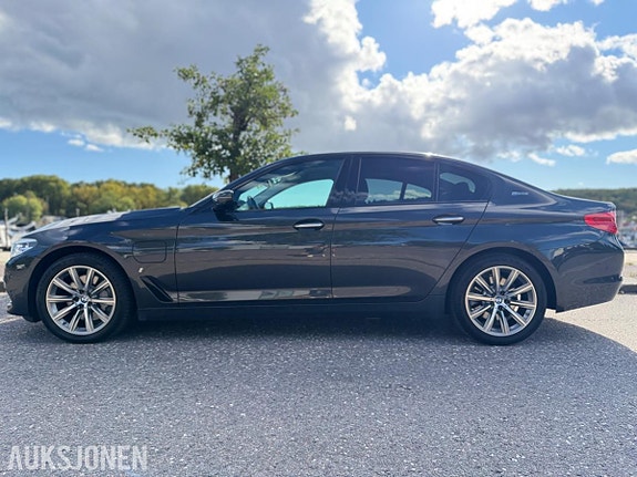 BMW 5-Serie 10 of 23