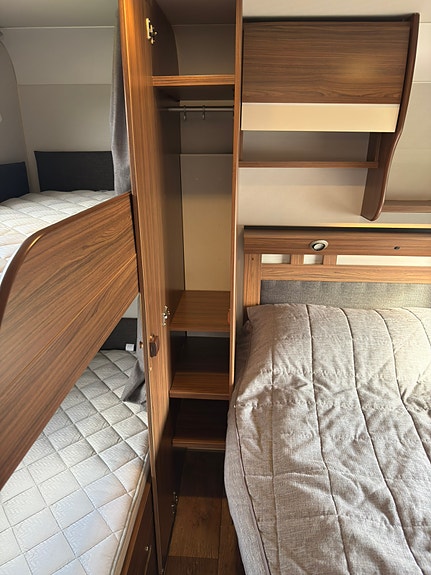Polar Polar 590 BK 2020 – familievogn med Alde gulvvarme og Kampa 330 lufttelt 12 of 22