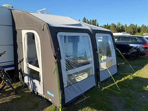 Polar Polar 590 BK 2020 – familievogn med Alde gulvvarme og Kampa 330 lufttelt 6 of 22