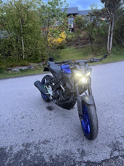 Yamaha MT-125 4 of 7