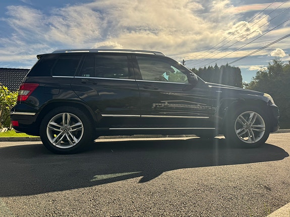 Mercedes-Benz GLK220 10 of 11