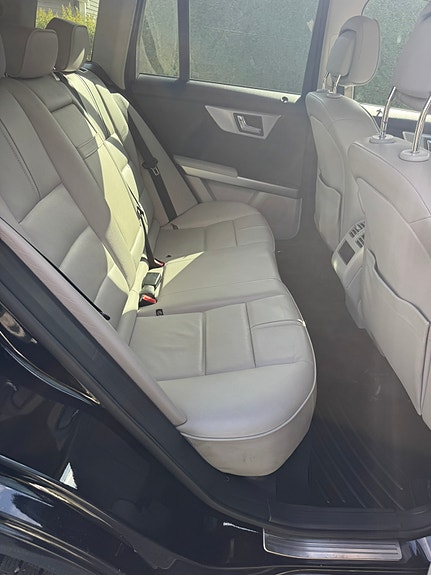 Mercedes-Benz GLK220 7 of 11