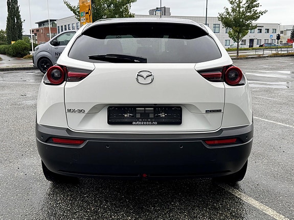 Mazda MX-30 6 of 30