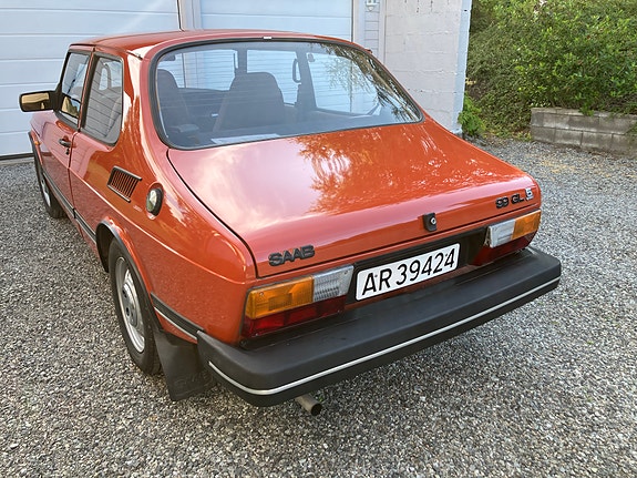 Saab 99 2 of 13