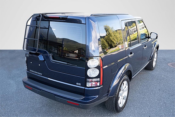 Land Rover Discovery 10 of 30