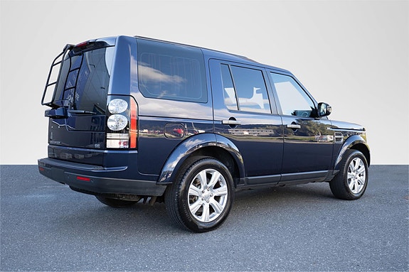 Land Rover Discovery 8 of 30