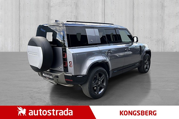 Land Rover Defender 110 5 of 22