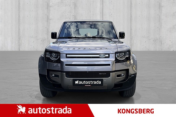 Land Rover Defender 110 8 of 22