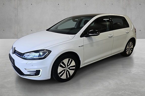 Volkswagen e-Golf VII 9 of 30