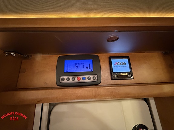 Carthago Chic C-Line I 4.9 | 150 HK automat | Solcelle | Inverter 22 of 30