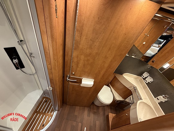 Carthago Chic C-Line I 4.9 | 150 HK automat | Solcelle | Inverter 15 of 30