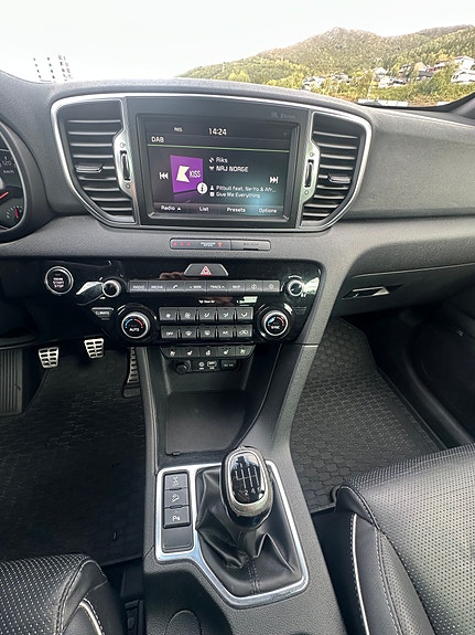 Kia Sportage 15 of 19