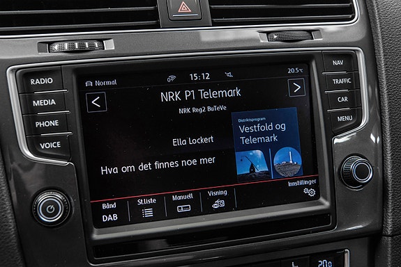 Volkswagen e-Golf VII 30 of 30