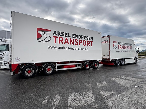 Scania Ny R660B6x2NB- 2022 Bussbygg skap og 2022 Bussbygg henger, aggregat og sideåpning 16 of 26