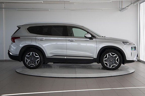 Hyundai Santa Fe 4 of 30