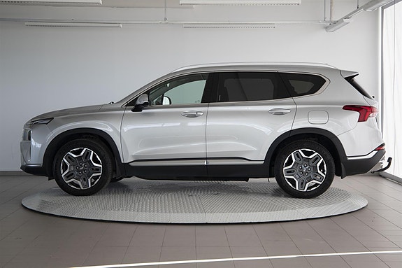 Hyundai Santa Fe 8 of 30
