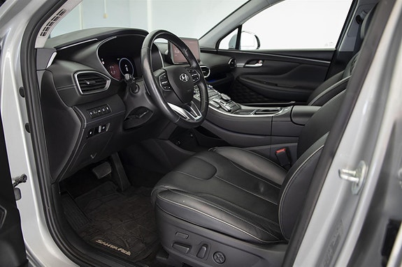 Hyundai Santa Fe 9 of 30