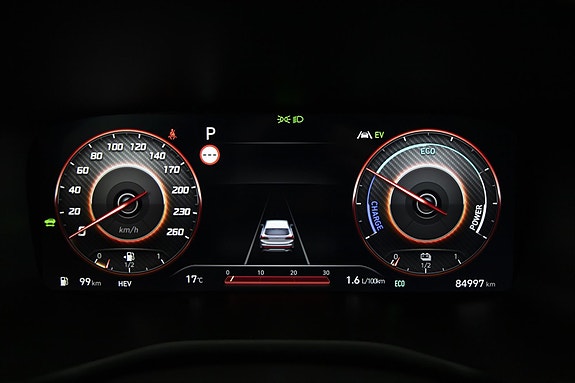 Hyundai Santa Fe 15 of 30