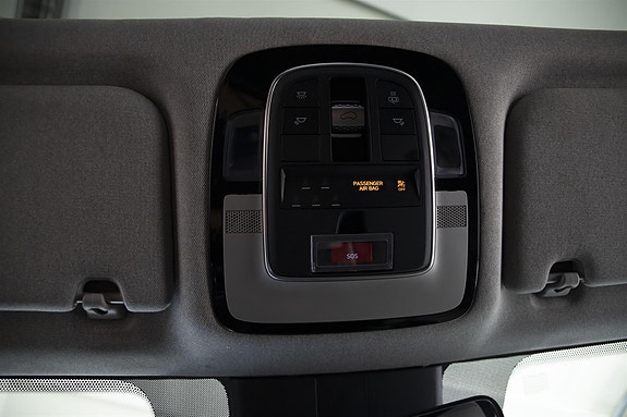 Hyundai Santa Fe 19 of 30