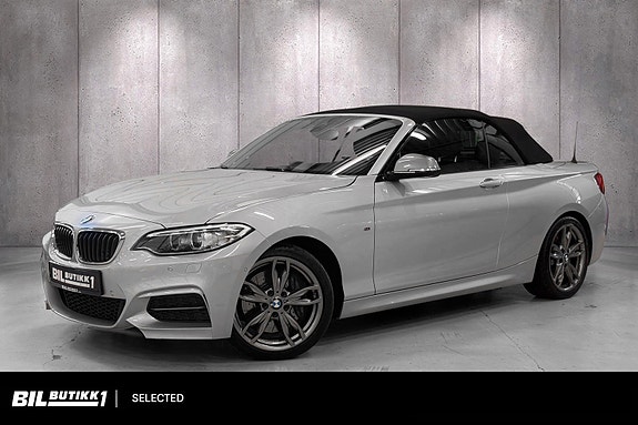 BMW M235i 2 of 30