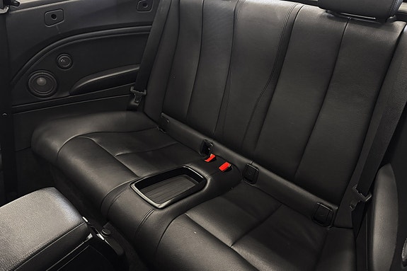 BMW M235i 26 of 30