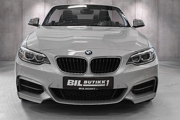 BMW M235i 3 of 30