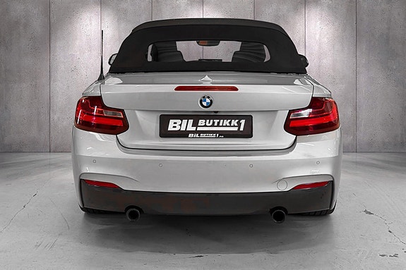 BMW M235i 14 of 30
