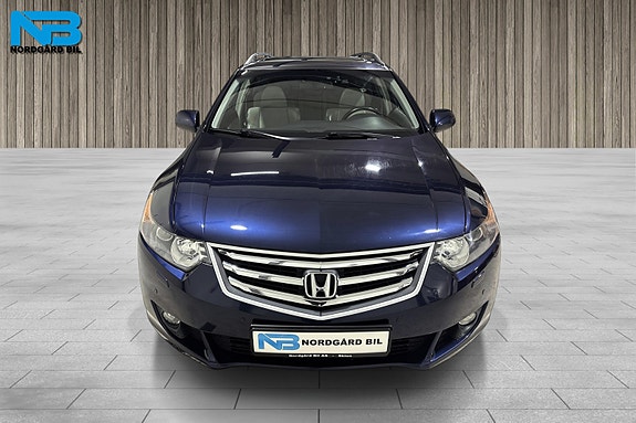 Honda Accord 10 of 20