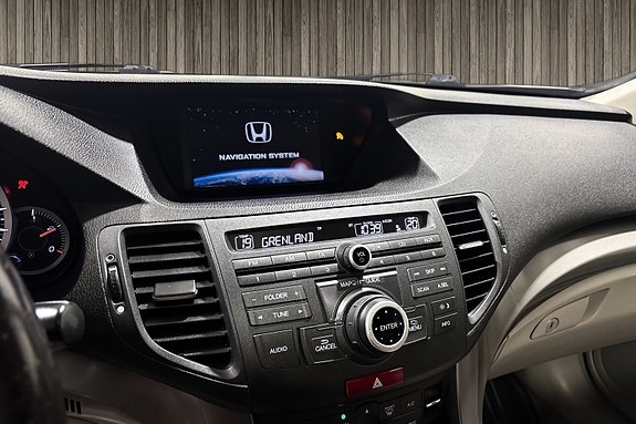 Honda Accord 16 of 20