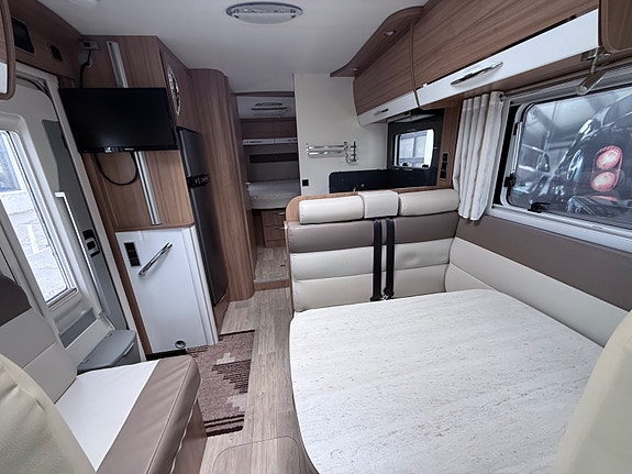 Pilote G740C G740C 2.3 150HK MANUELL 3500KG/AC/SENKESENG/TRUMA++ 21 of 30