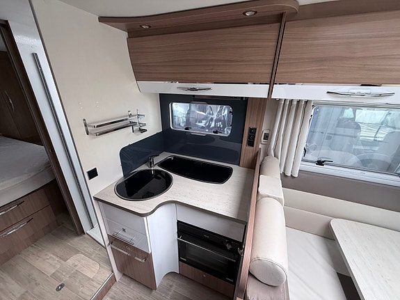 Pilote G740C G740C 2.3 150HK MANUELL 3500KG/AC/SENKESENG/TRUMA++ 23 of 30