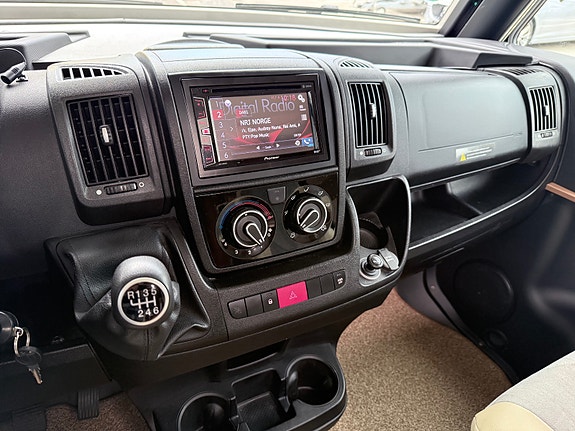 Pilote G740C G740C 2.3 150HK MANUELL 3500KG/AC/SENKESENG/TRUMA++ 17 of 30