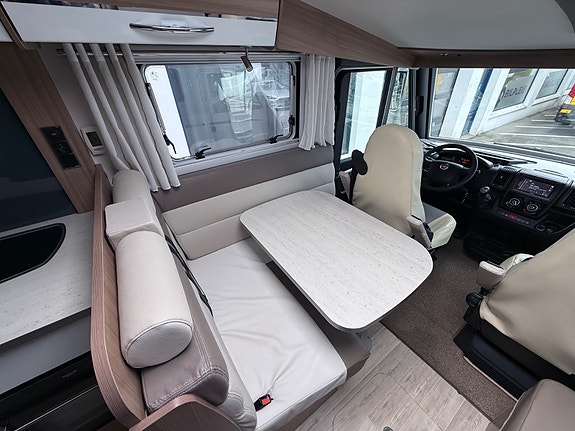 Pilote G740C G740C 2.3 150HK MANUELL 3500KG/AC/SENKESENG/TRUMA++ 22 of 30