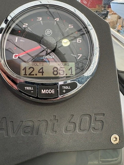 NORDKAPP AVANT 605 / MERCURY 150 HK - 85 TIMER . 10 of 11