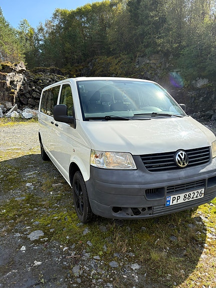 Volkswagen Transporter 3 of 22