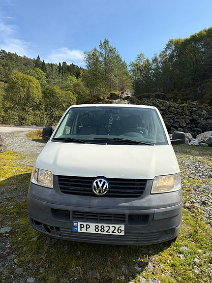 Volkswagen Transporter 2 of 22