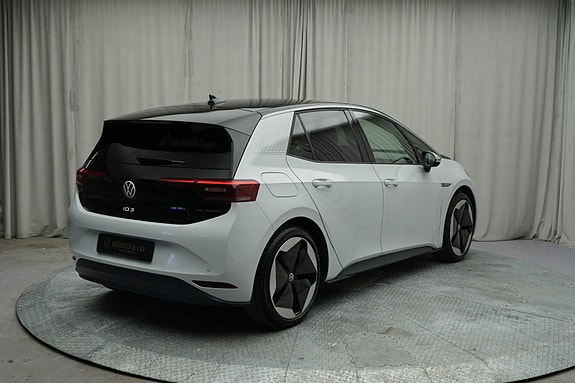 Volkswagen ID.3 8 of 30