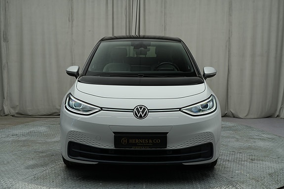 Volkswagen ID.3 3 of 30