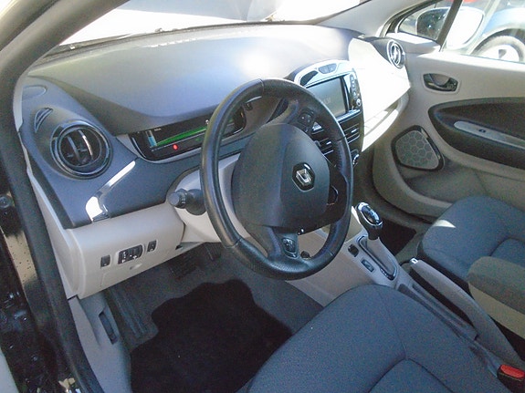 Renault Zoe 15 of 22