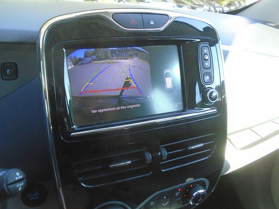 Renault Zoe 21 of 22