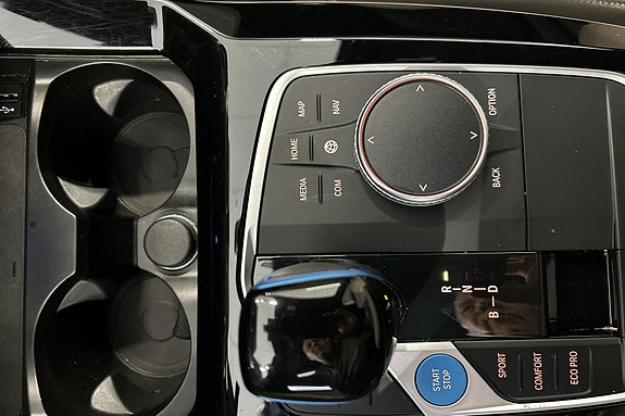 BMW iX3 19 of 22