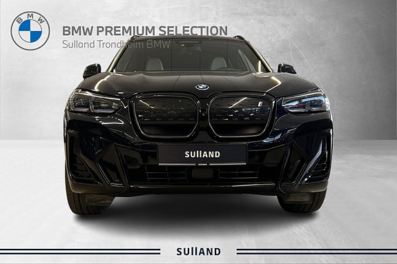 BMW iX3 8 of 22