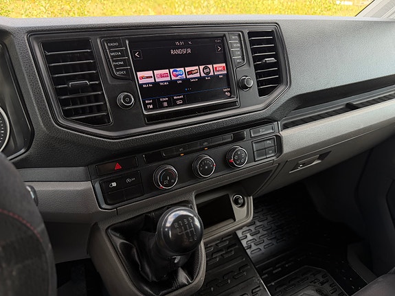 Volkswagen Crafter 20 of 24