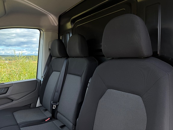 Volkswagen Crafter 13 of 24