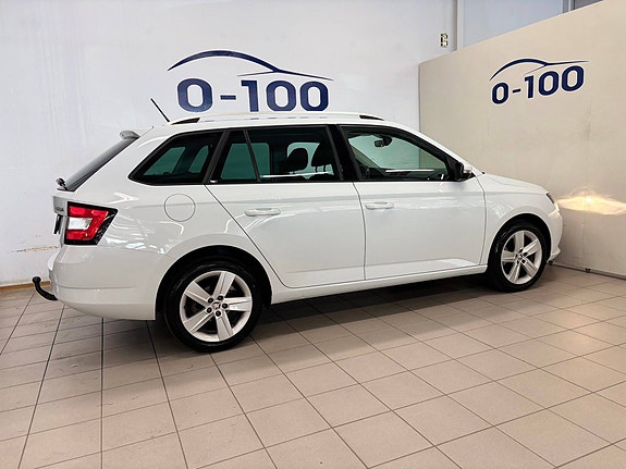Skoda Fabia 8 of 30