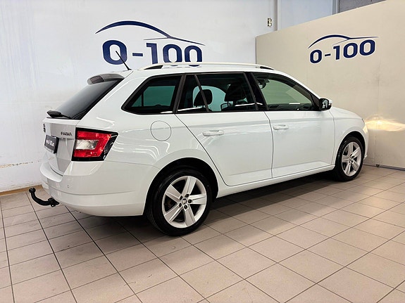 Skoda Fabia 9 of 30