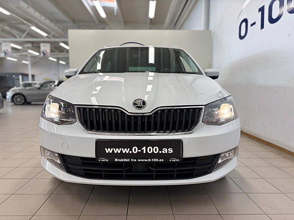 Skoda Fabia 6 of 30
